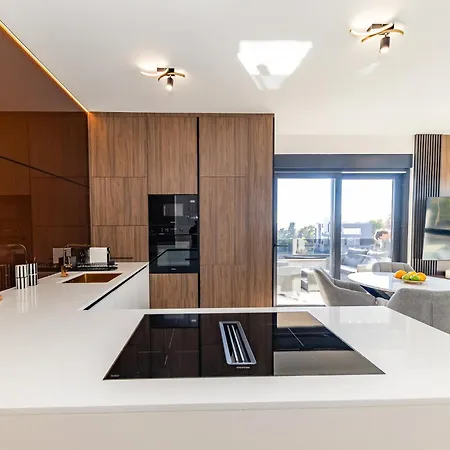 Apartmán Azure Vista By Belmont Realty *